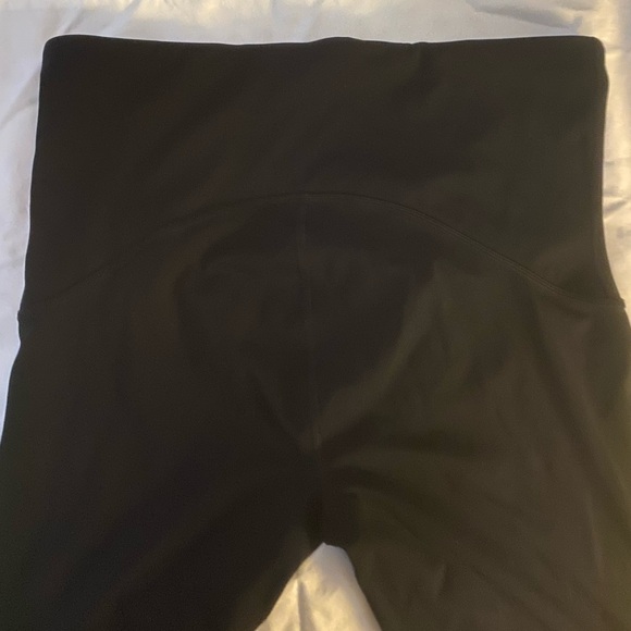 Spanx Active Booty Boost Capri Legging - Picture 3 of 4